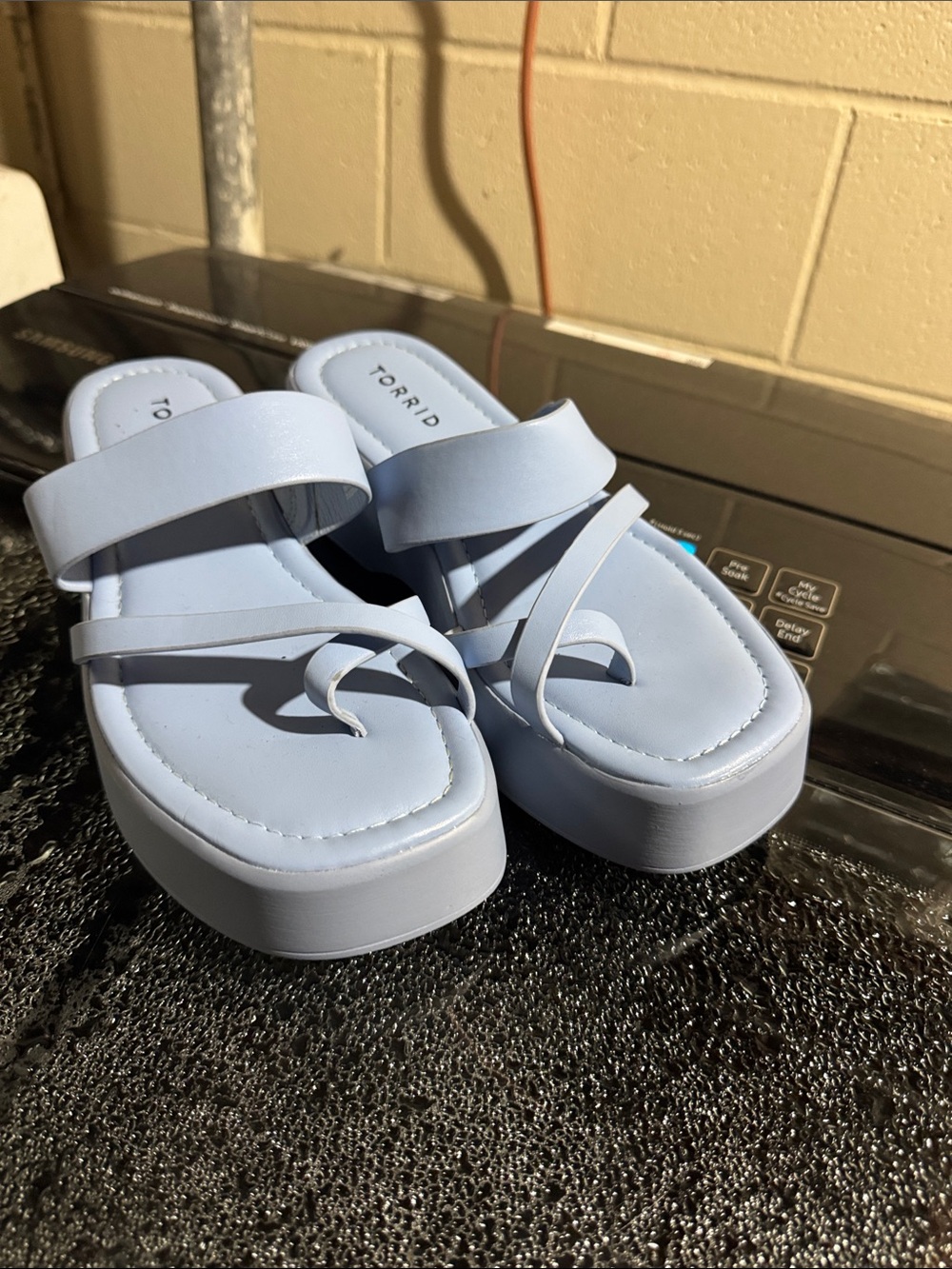torrid pastel blue platform toe-ring sandals